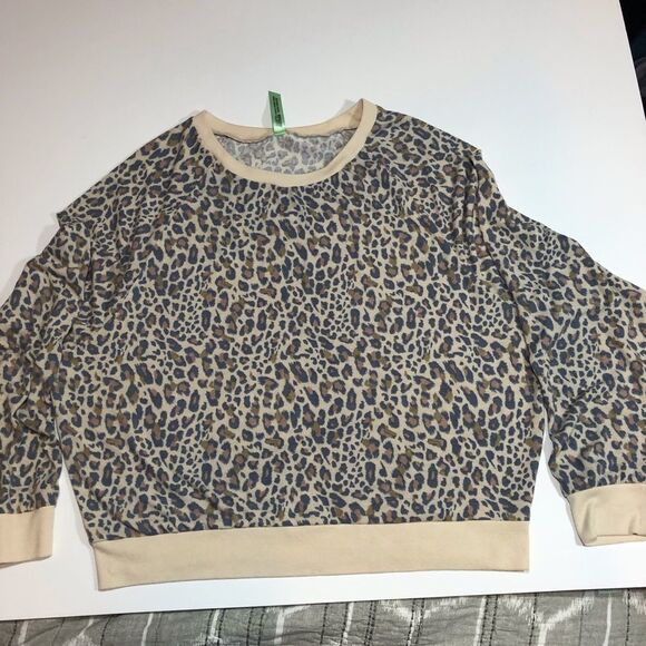 Honeydew Long Sleeve Animal Print Top - Picture 9 of 11